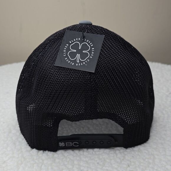 NWT Black Clover Too Much Luck Snapback Hat - Picture 4 of 7